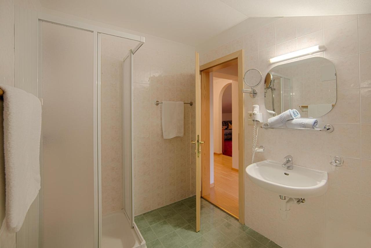 Oberjahrl Hotel Ahrntal ภายนอก รูปภาพ