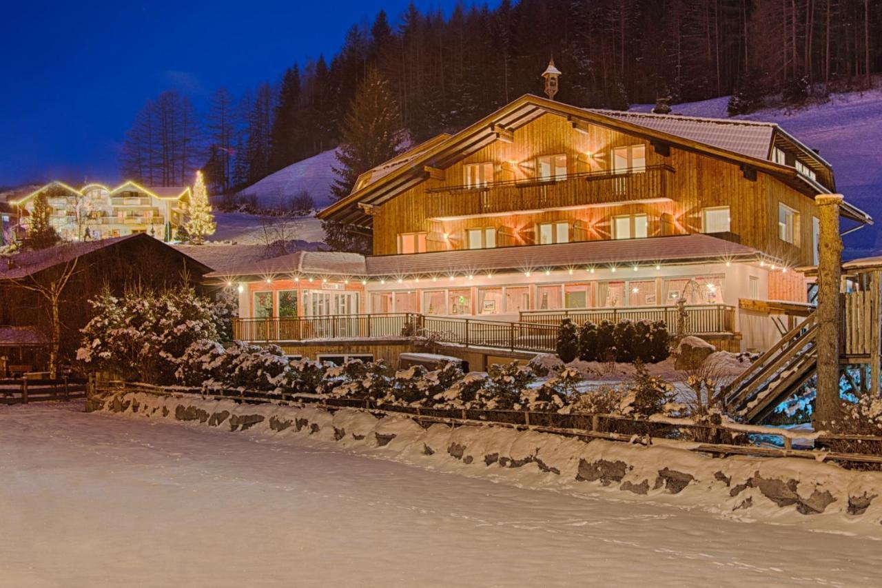 Oberjahrl Hotel Ahrntal ภายนอก รูปภาพ