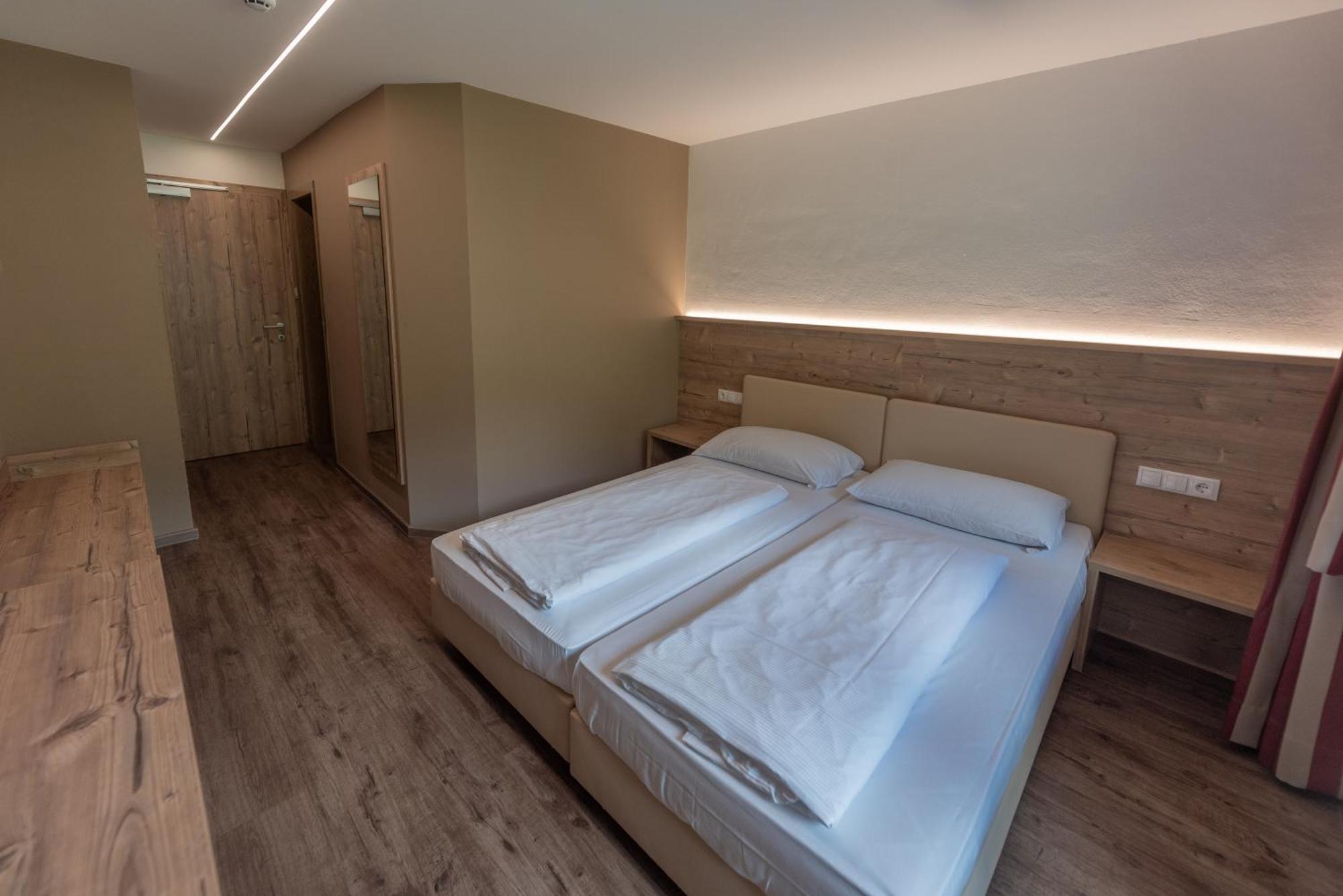 Oberjahrl Hotel Ahrntal ภายนอก รูปภาพ